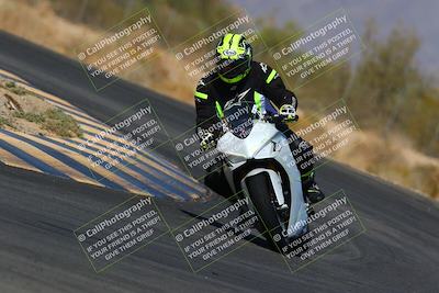 media/Mar-28-2022-Superbike Trackdays (Mon) [[b8603d0f67]]/Open Track Time/Turn 7/